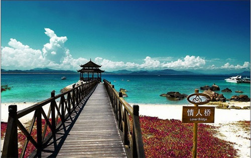 中式快餐创业有什么特色，牛一碗加盟开店贵不贵