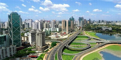 火星人袭击地球1968免费观看（火星人袭击地球1电影免费）